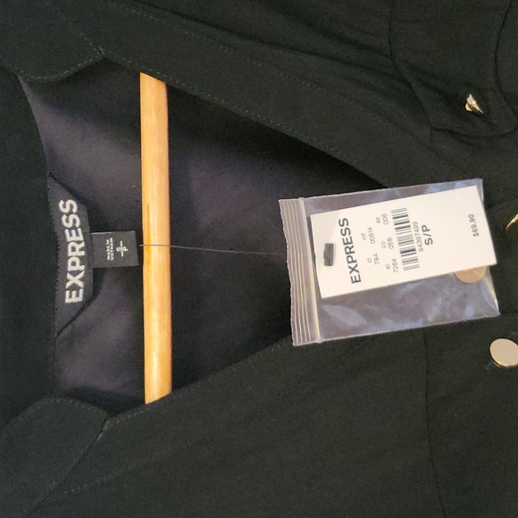 Dress - Picture 2 of 4